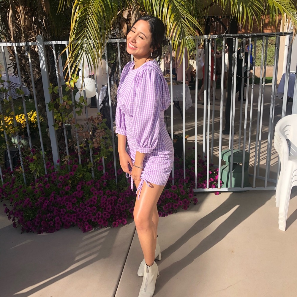 Meet your Posher, Isabella